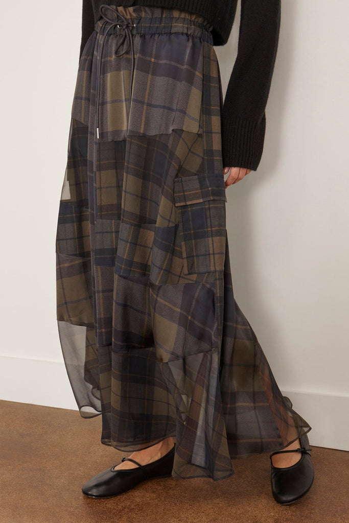 Sacai Plaid Print Skirt in Khaki x Navy – Hampden Clothing