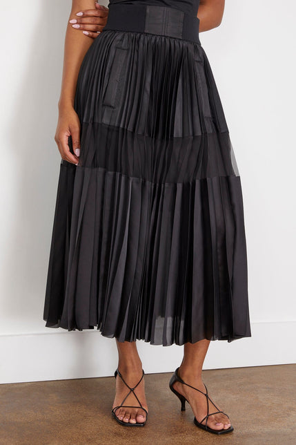 Sacai Skirts Nylon Twill Skirt in Black Sacai Nylon Twill Skirt in Black