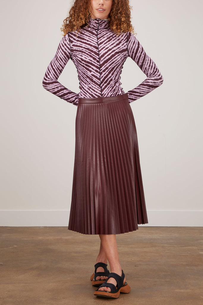 Faux Leather Pleated Skirt in Plum