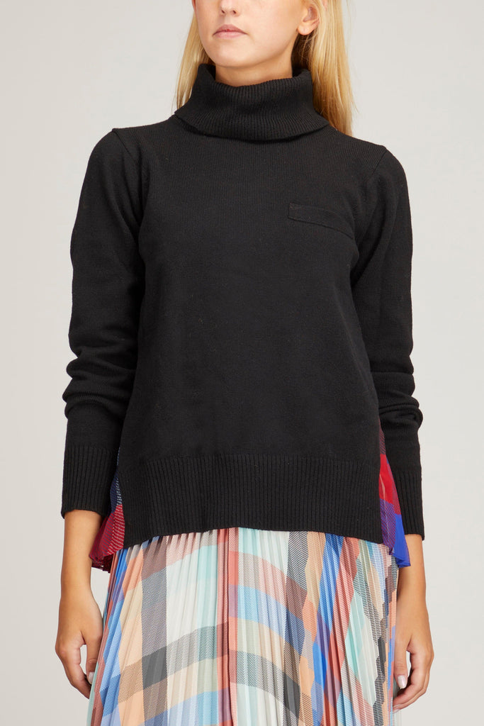 Plaid Wool Knit Pullover in Black/Navy