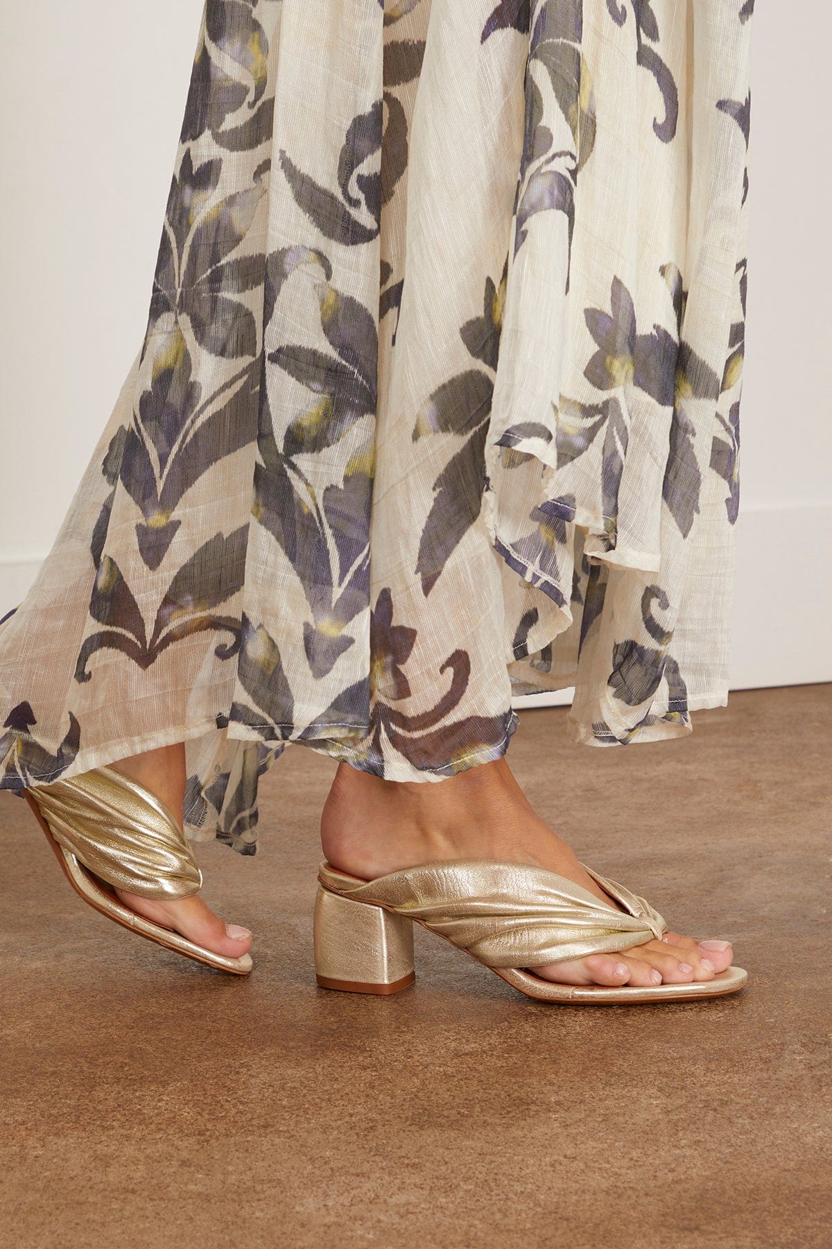 Forte Forte Heeled Laminated Leather Thong Sandals in Silver