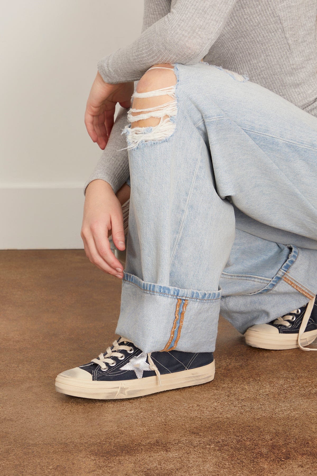 Golden Goose Low Top Sneakers V-Star 2 Sneaker in Navy/Silver Golden Goose V-Star 2 Sneaker in Navy/Silver