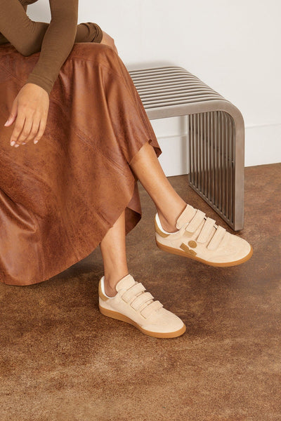 Isabel Marant Low Top Sneakers Beth Low Top Sneaker in Toffee/Taupe Isabel Marant Beth Low Top Sneaker in Toffee/Taupe