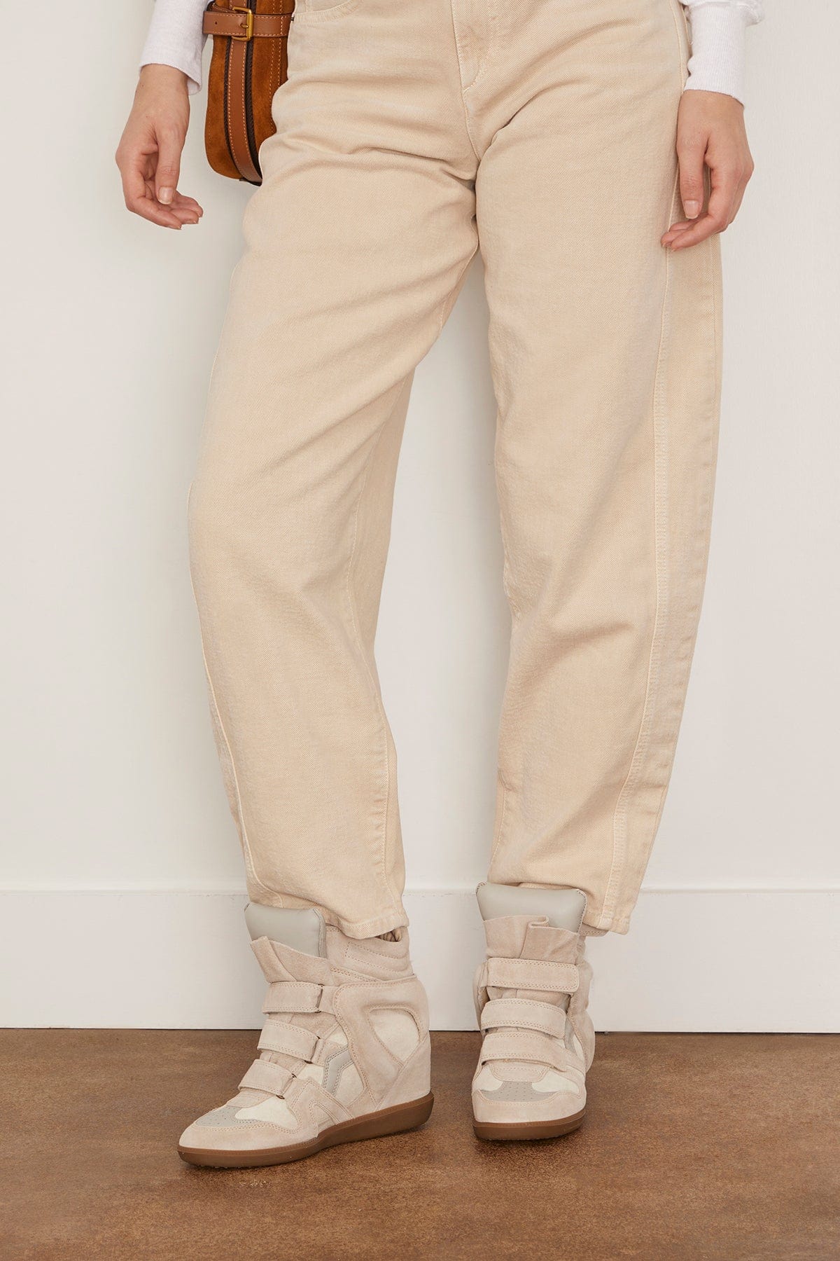 Isabel Marant Bekett Sneaker in Ecru