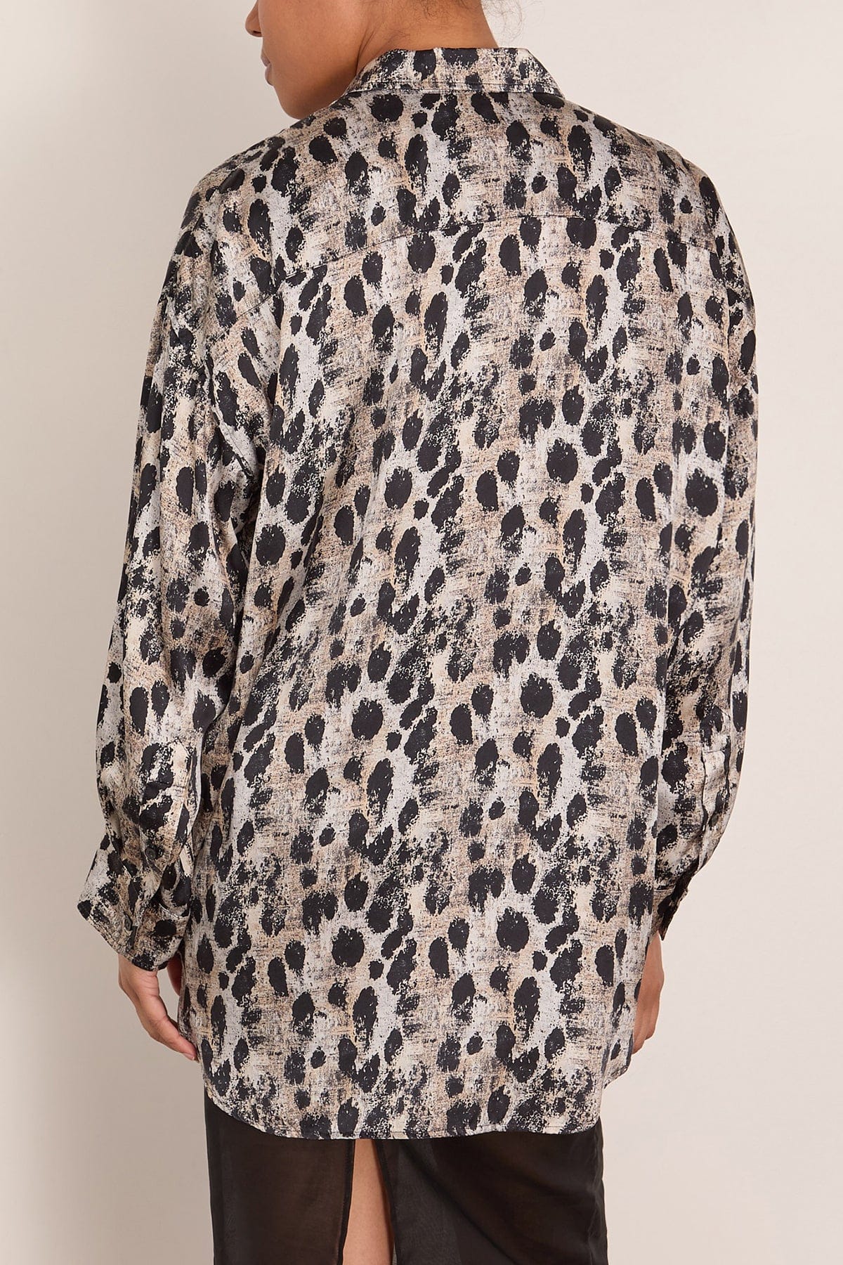 R13 Drop Neck Shirt in Black Silver Leopard