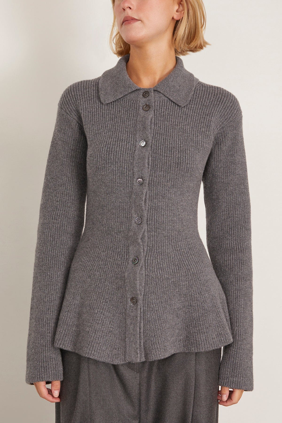 Rohe Waisted Rib Cardigan in Dark Grey Melange – Hampden Clothing