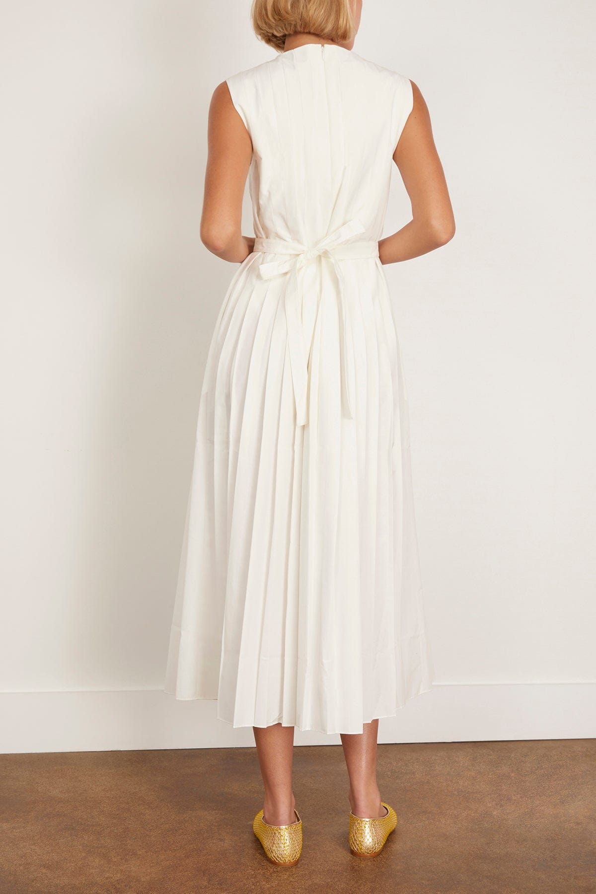 Saint Art - Saint Art Judson Pleated Maxi Dress in Ivory M - Hampden Clothing Saint Art - Saint Art Judson Pleated Maxi Dress in Ivory M - Hampden Clothing