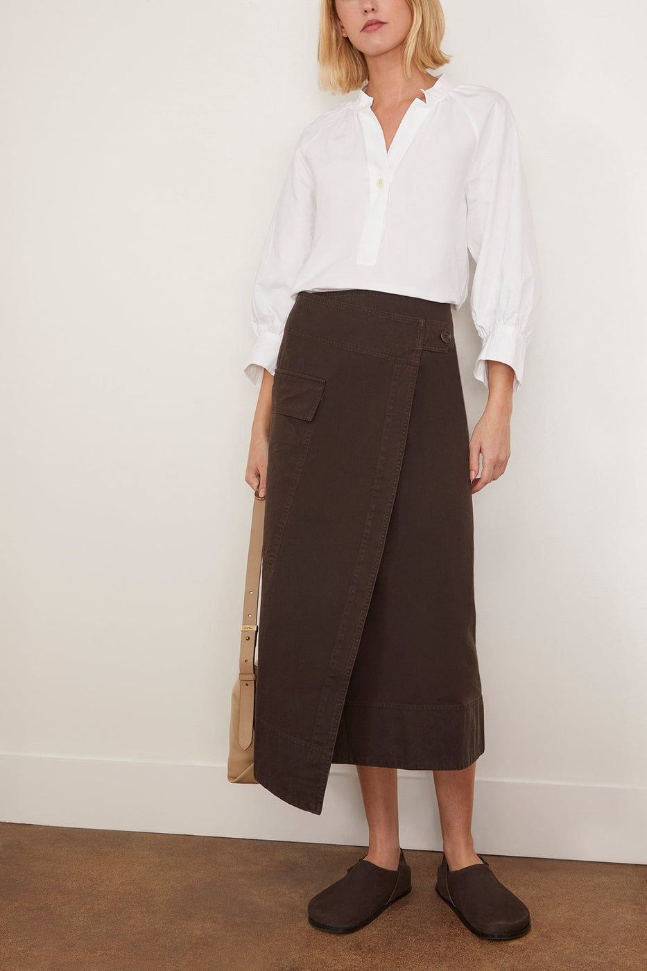 Toast Tops Catrin Cotton Oxford Easy Shirt in White TOAST Catrin Cotton Oxford Easy Shirt in White