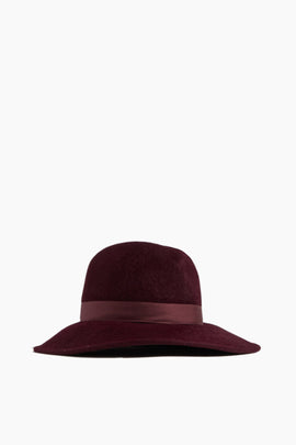 Requiem Hat in Ruby