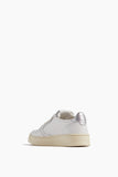 Autry Low Top Sneakers Medalist Low Women Sneaker in White/Silver Autry Medalist Low Women Sneaker in White/Silver