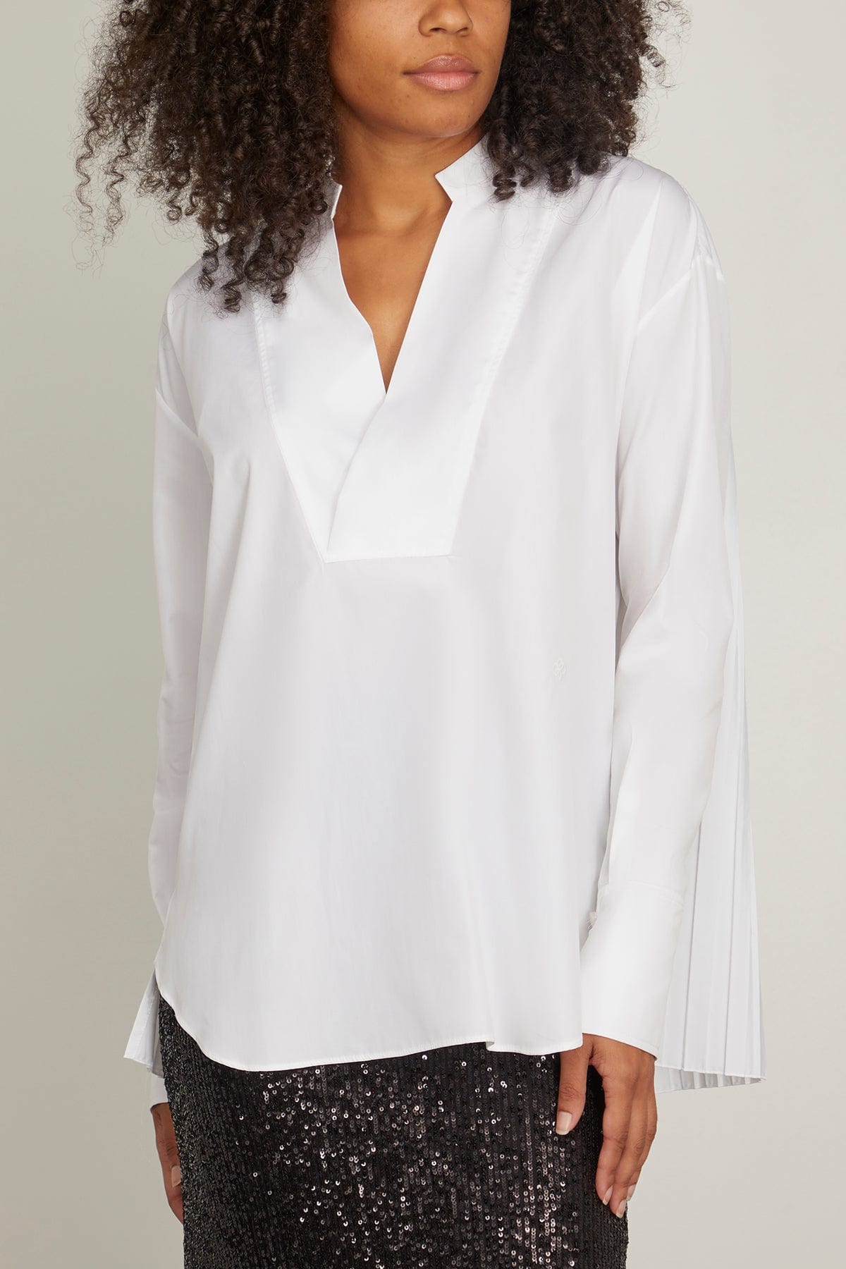 Callas Milano Tops Nur Pleated Back Crewneck Tunic in White Callas Milano Nur Pleated Back Crewneck Tunic in White