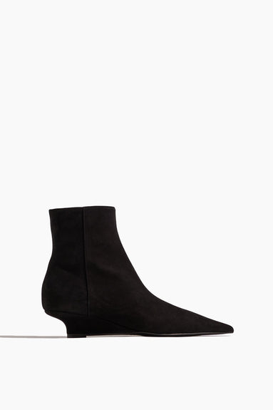 Toteme Ankle Boots Sharp Suede Ankle Boots in Black Toteme Sharp Suede Ankle Boots in Black