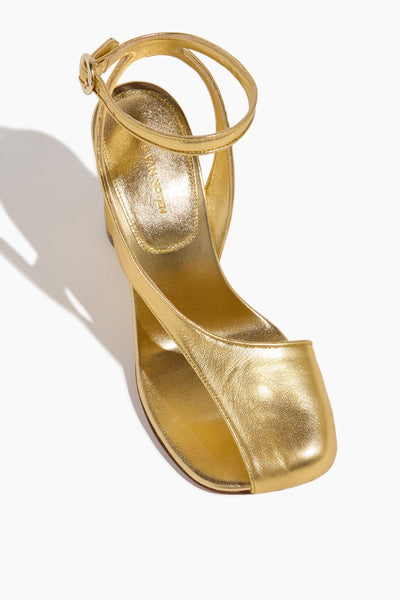 Dries Van Noten Pumps Cutout Thong Pump in Gold Dries Van Noten Cutout Thong Pump in Gold