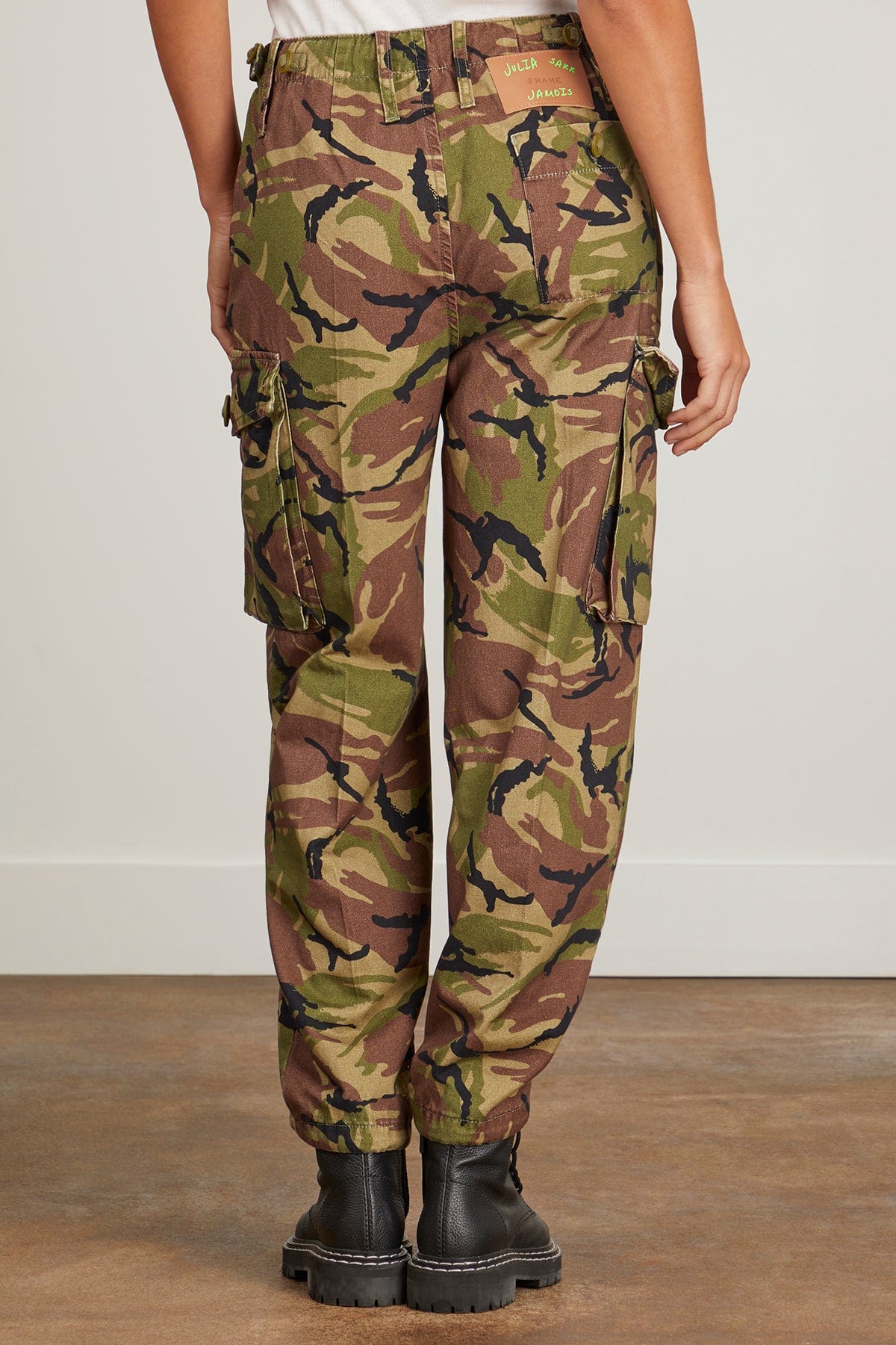 FRAME Pants High Rise Utility Trouser in Camo Frame High Rise Utility Trouser in Camo