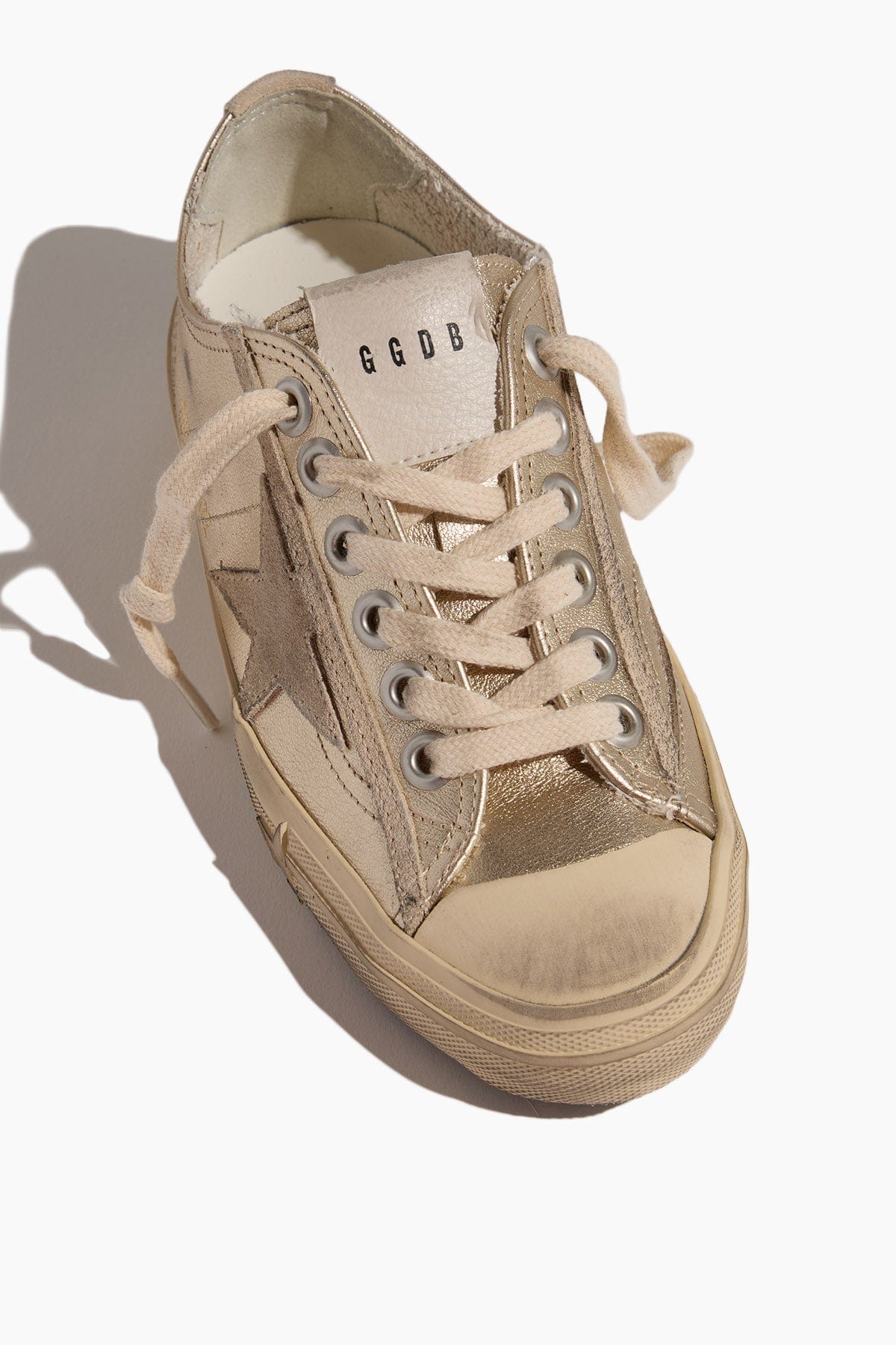 Golden Goose Low Top Sneakers V-Star 2 Sneaker in Platinum/Seed Pearl Golden Goose V-Star 2 Sneaker in Platinum/Seed Pearl