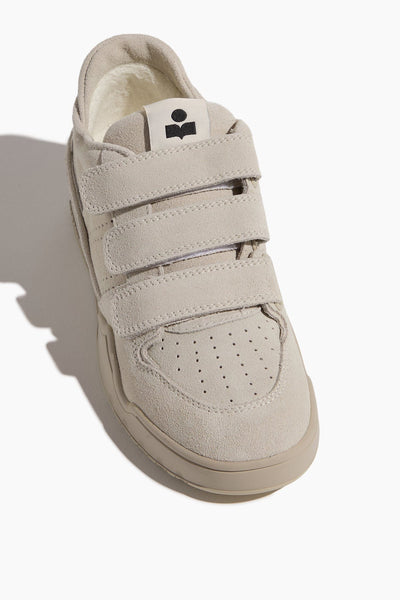 Isabel Marant Low Top Sneakers Oney Low Sneaker in Chalk Isabel Marant Oney Low Sneaker in Chalk