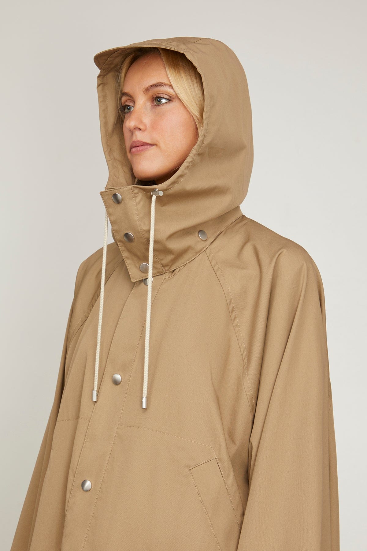 Lemaire Coats Raincoat with Detachable Hood in Greige Lemaire Raincoat with Detachable Hood in Greige