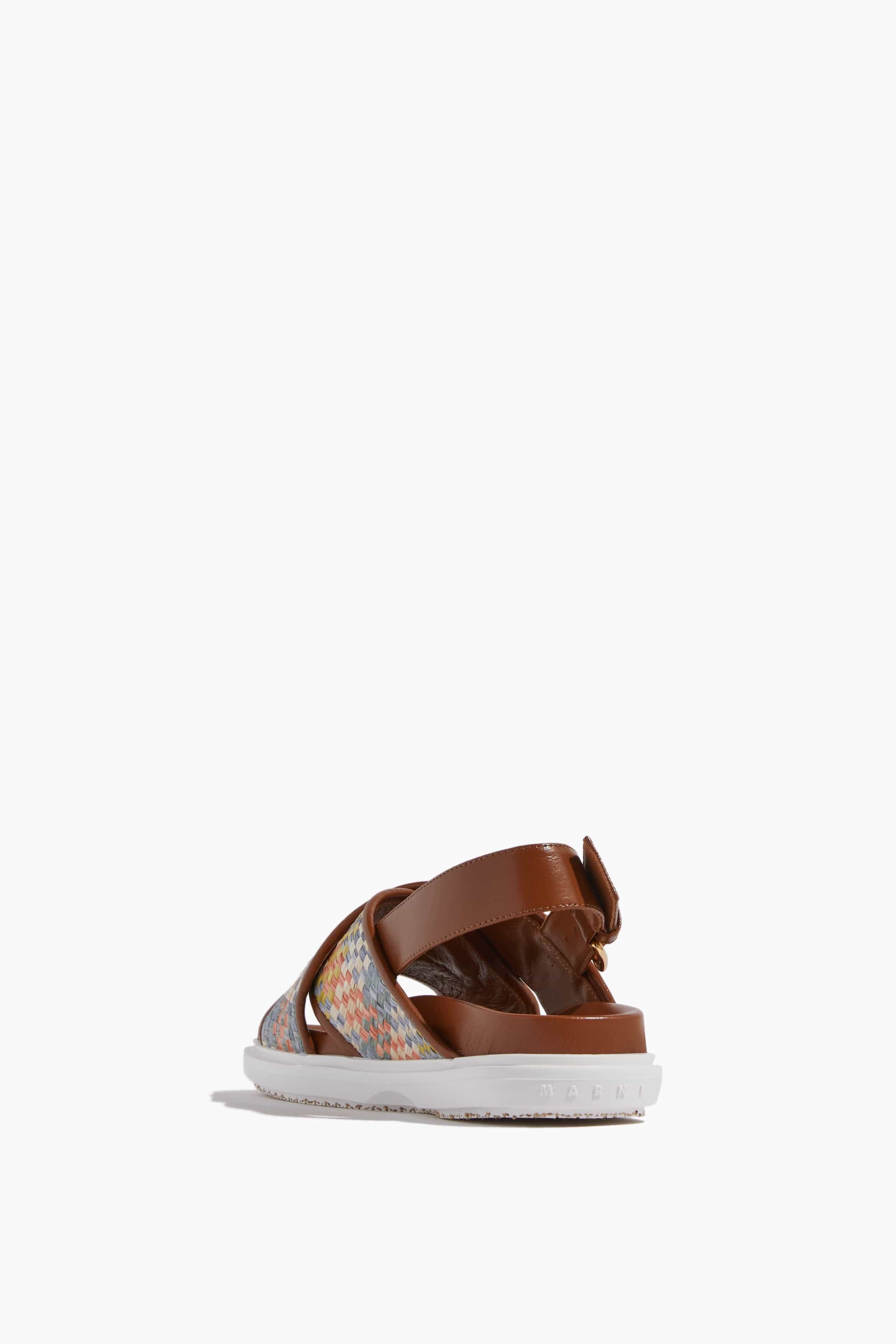 Marni Strappy Flat Sandals Fussbett Sandal in Caramel Brown/Multicolor