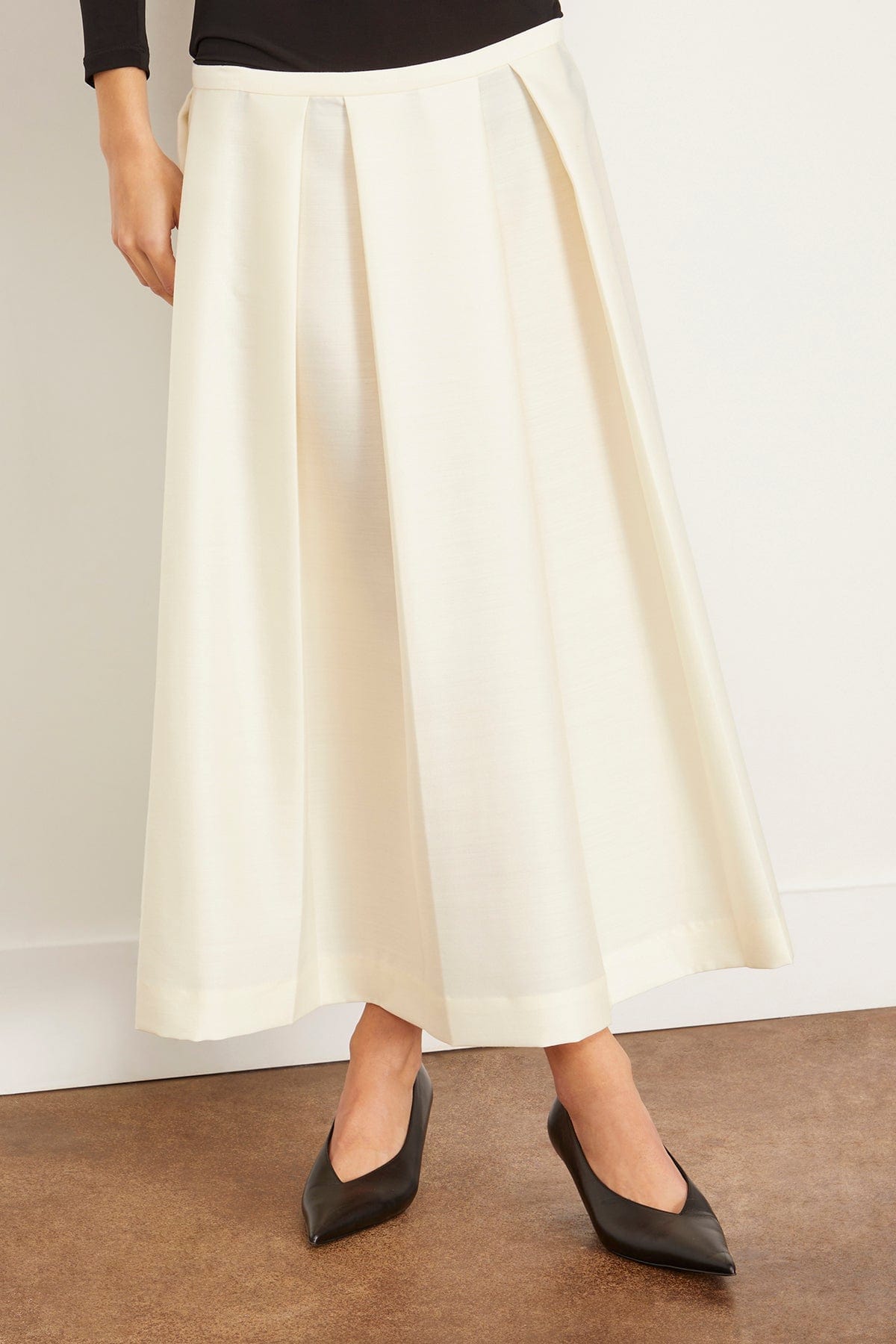 Toteme Skirts Wool Silk Twinflower Skirt in Macadamia Toteme Wool Silk Twinflower Skirt in Macadamia