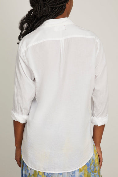 Xirena Tops Beau Shirt in White Xirena Beau Shirt in White