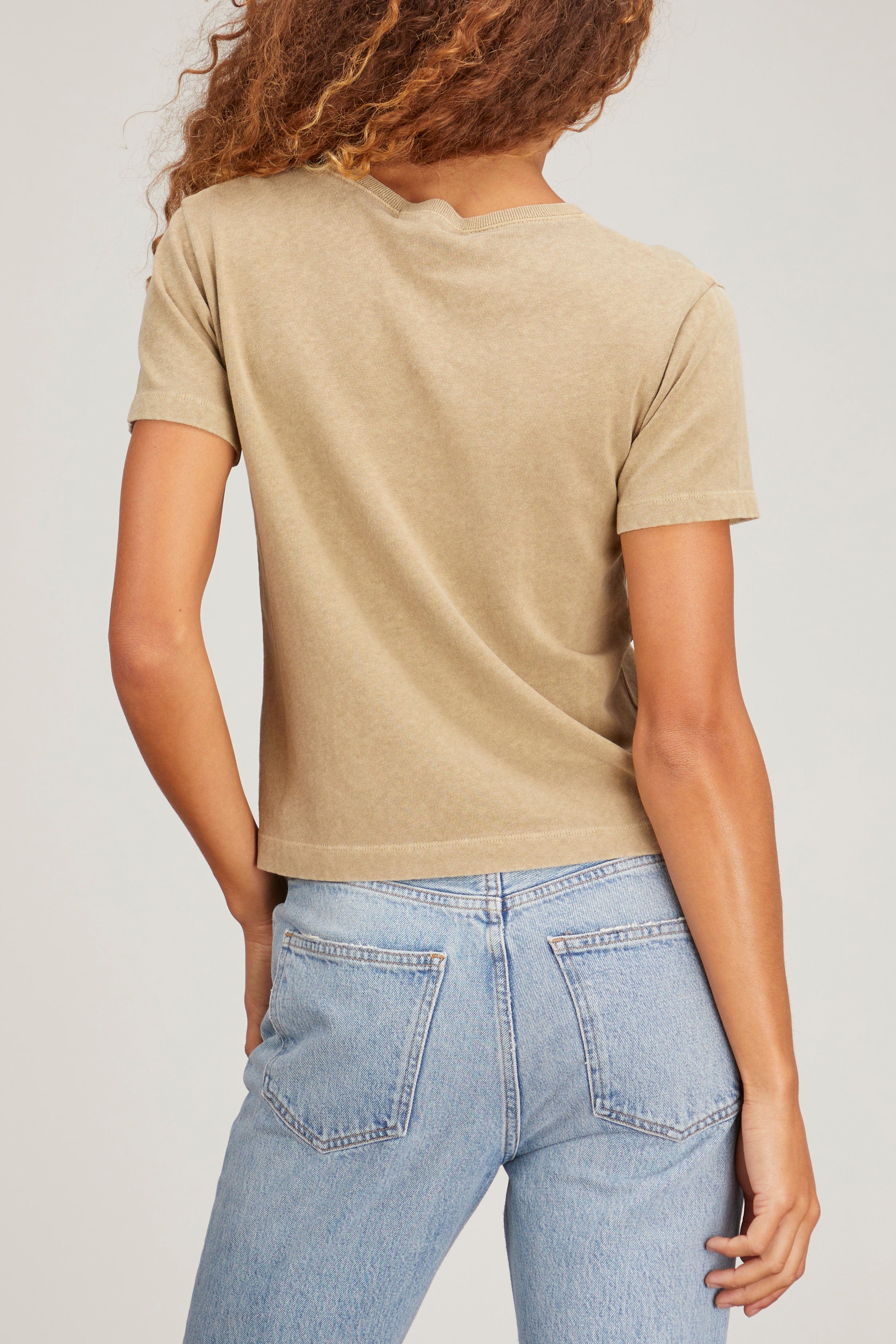 Alex Mill Tops Vintage Crewneck Tee in Vintage Khaki Alex Mill Vintage Crewneck Tee in Vintage Khaki