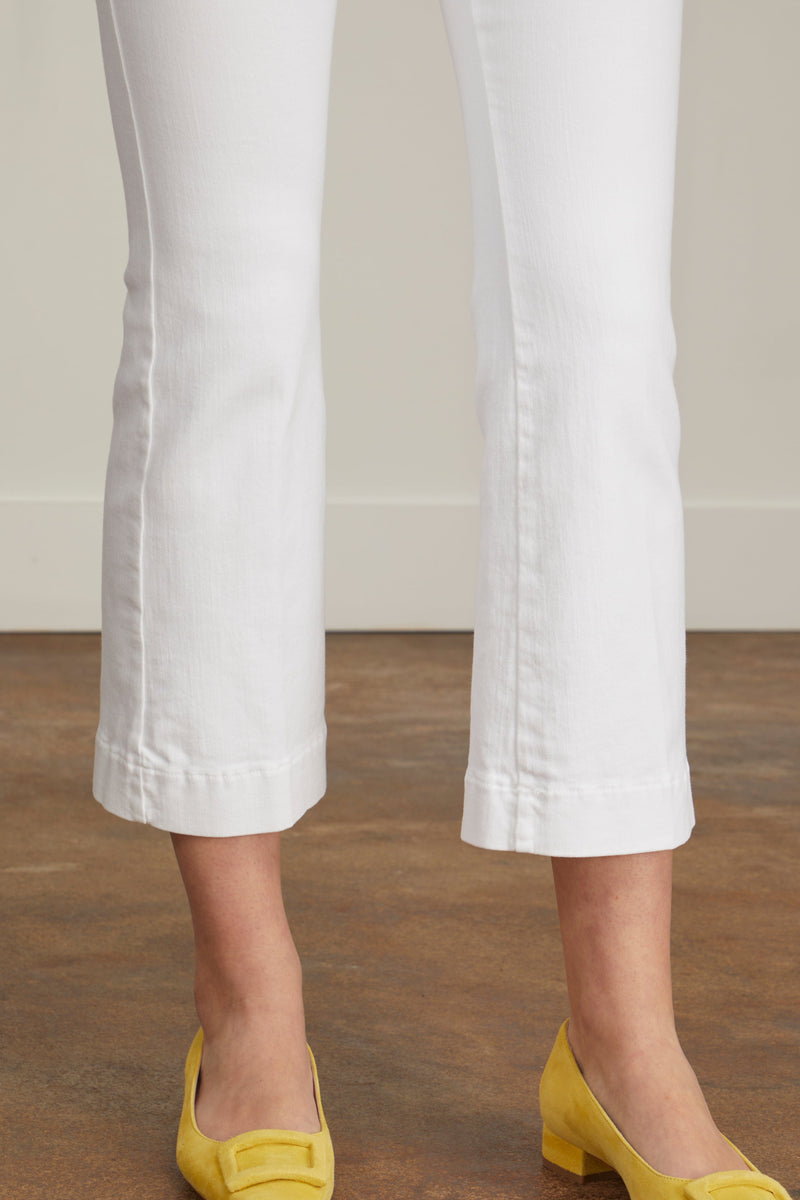 Ann Mashburn Faye Flare Cropped Pant in White Stretch – Hampden