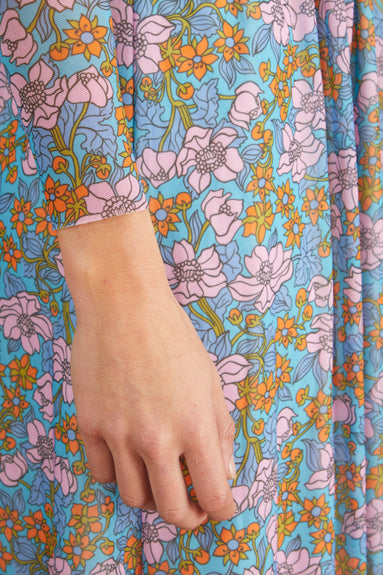 Baum Und Pferdgarten Dresses Junia Dress in Blue Flowerscape
