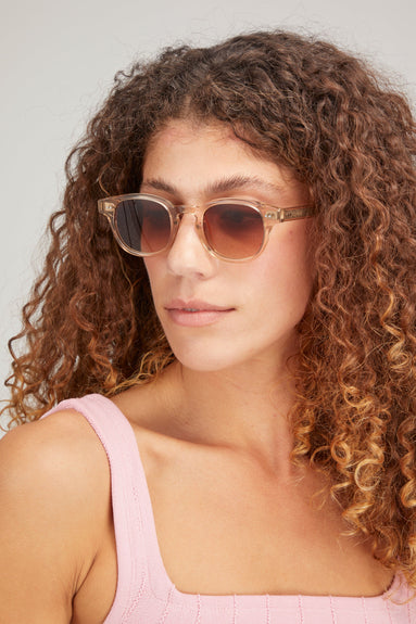 Chimi Sunglasses #02 Sunglasses in Ecru Chimi #02 Sunglasses in Ecru