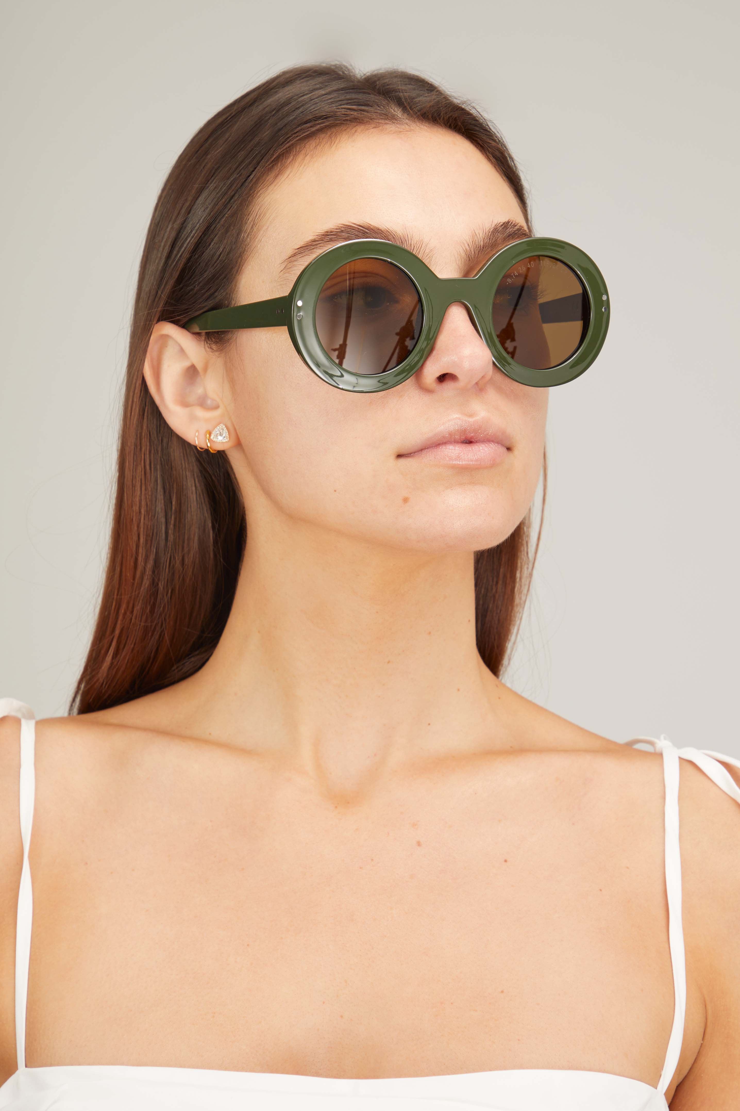 Clean Waves Sunglasses Inez and Vinoodh Round Sunglasses in Green Clean Waves Inez and Vinoodh Round Sunglasses in Green