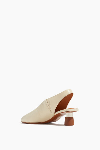 Clergerie Pumps Irem Heeled Shoe in Beige Clergerie Irem Heeled Shoe in Beige
