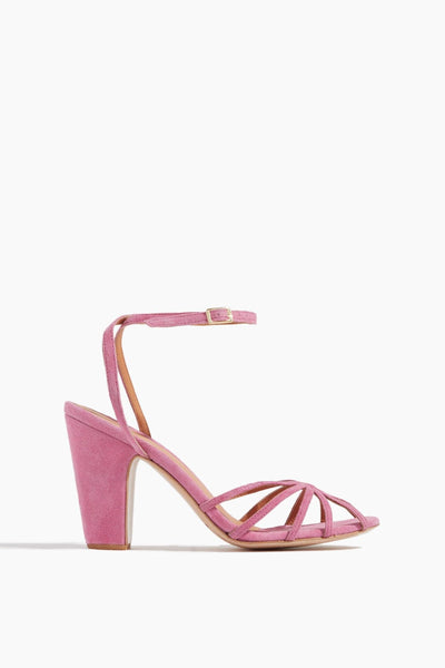 Jordan Heel in Pink