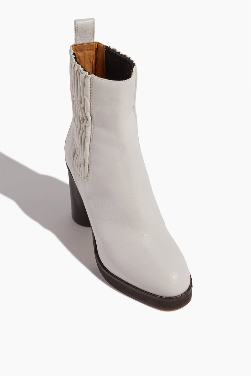 Teenageår gammel Centrum Isabel Marant Shoes Lilde Boots in White – Hampden Clothing