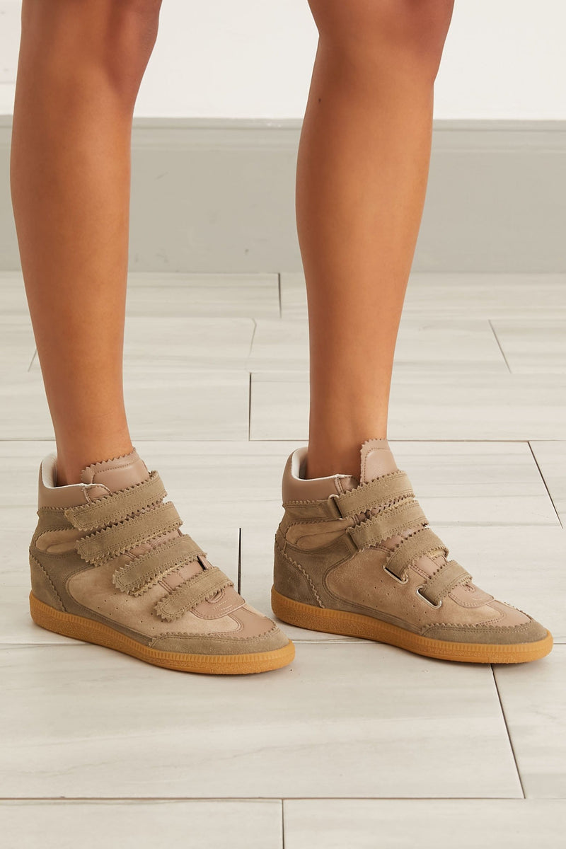 problem Drejning Professor Isabel Marant Bilsy Sneaker in Taupe – Hampden Clothing