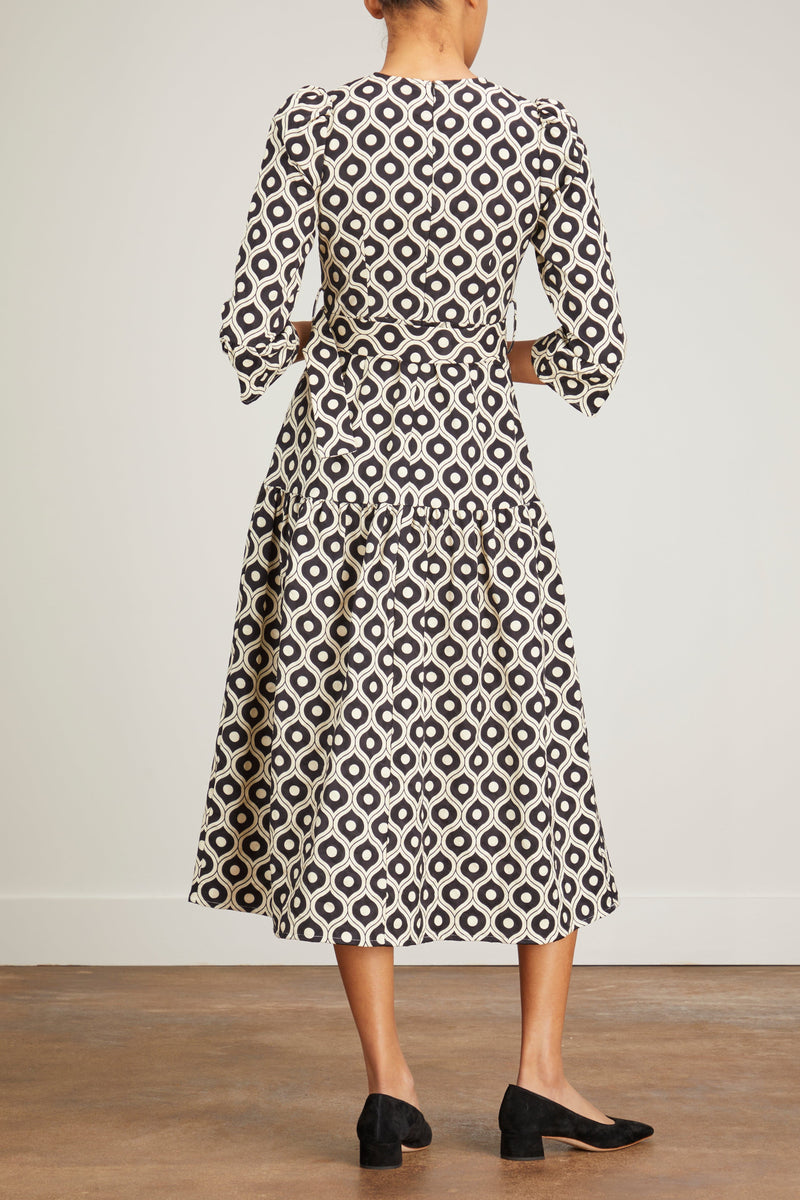 Kitri Luna Jacquard Midi Dress in Black Wallpaper Print – Hampden