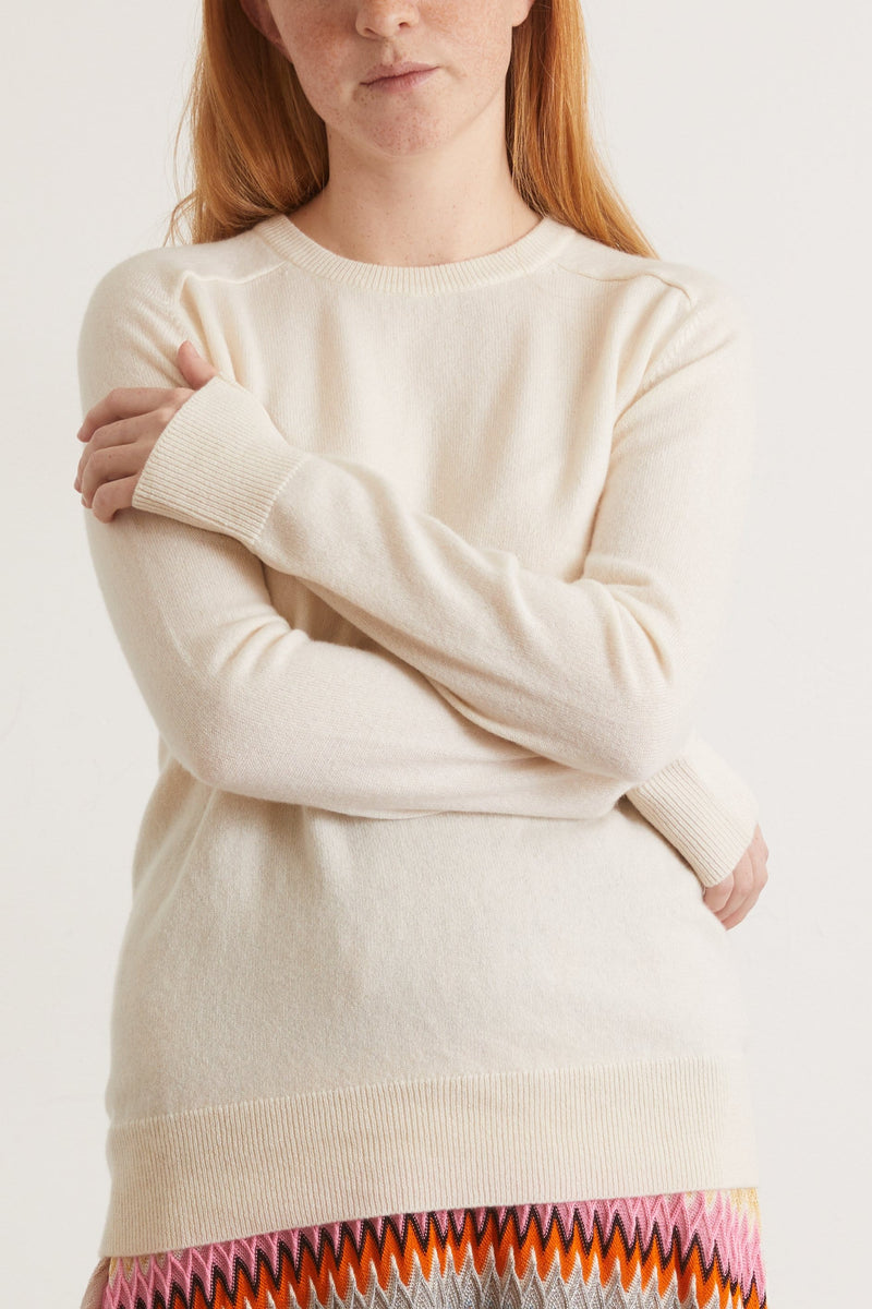 Lisa Yang Diana Sweater in Cream – Hampden Clothing