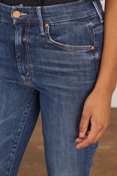 MOTHER Jeans High Waisted Looker Jean in Teaming Up MOTHER High Waisted Looker Jean in Teaming Up