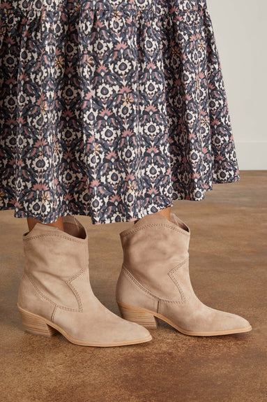 Pedro Garcia Boots Arkansas Boots in Desert Velour Pedro Garcia Arkansas Boots in Desert Velour
