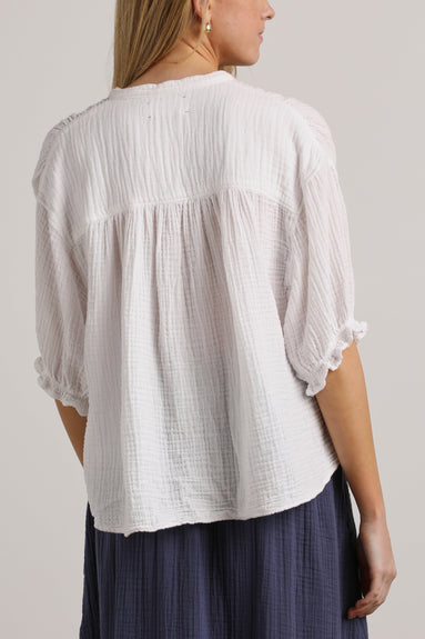 Xirena Tops Alyss Shirt in White
